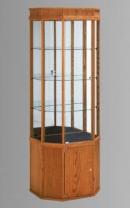 Características de los expositores de pie