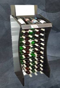 expositores de vino y botellas